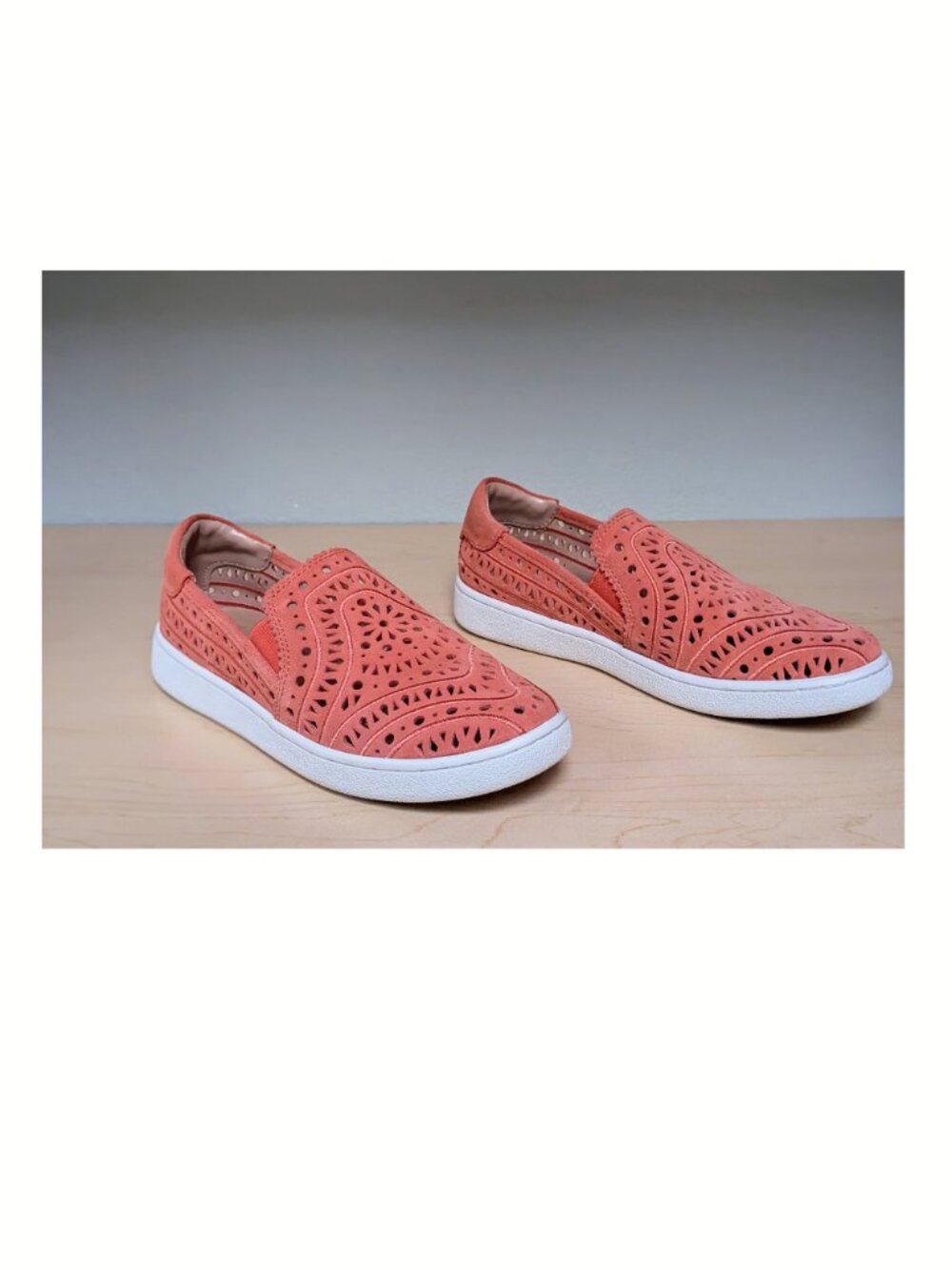 UGG Laser Cut Coral Pink Slip-On Sneaker W 7.5
